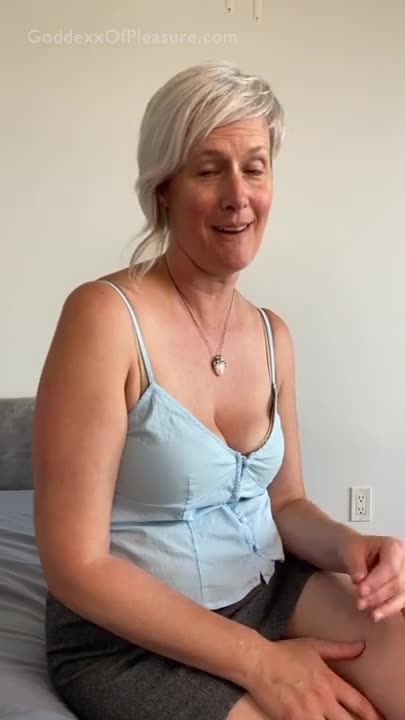 Is Your Best Friend’s Mom Hot Enough for Tinder? Let’s Find Out!